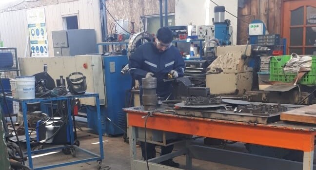 Piezas y desarrollo a medida